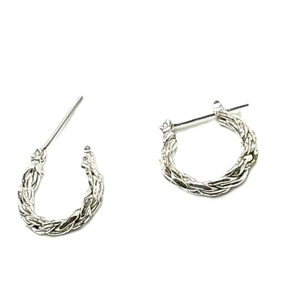 Silver-plated Small Hoop Earrings Twisted Rope Design - Picture 3 of 8
